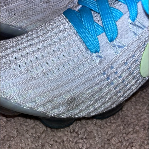 GUC RARE Nike Vapormax - Picture 2 of 10